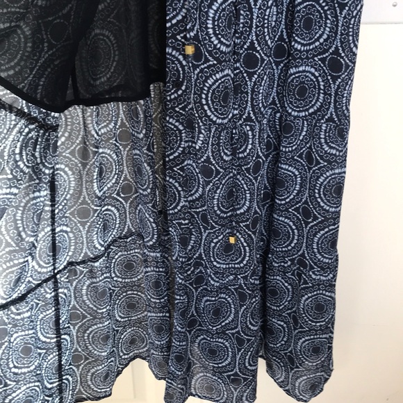 Long Sleeved Maxi Dress - Picture 5 of 6